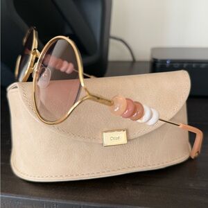 Chloé Women’s Gold/Pink Gradient Sunglasses